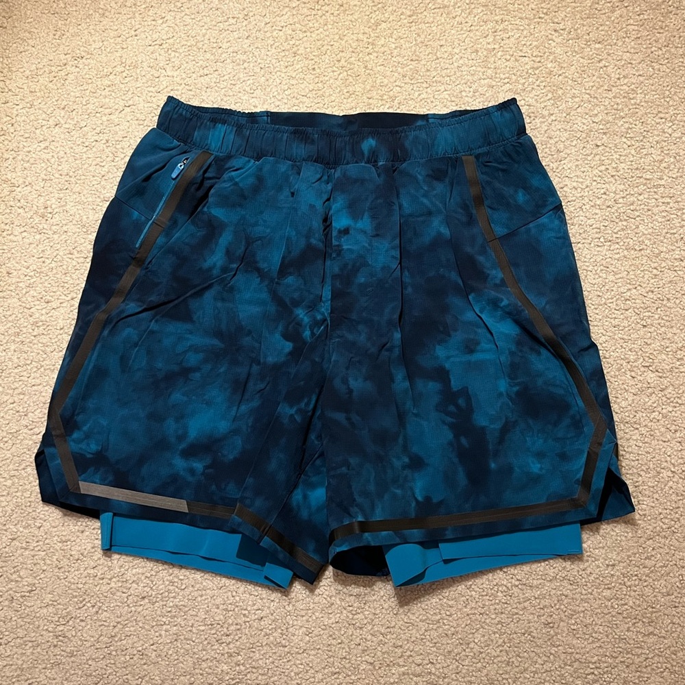 Lululemon surge short lined *SE